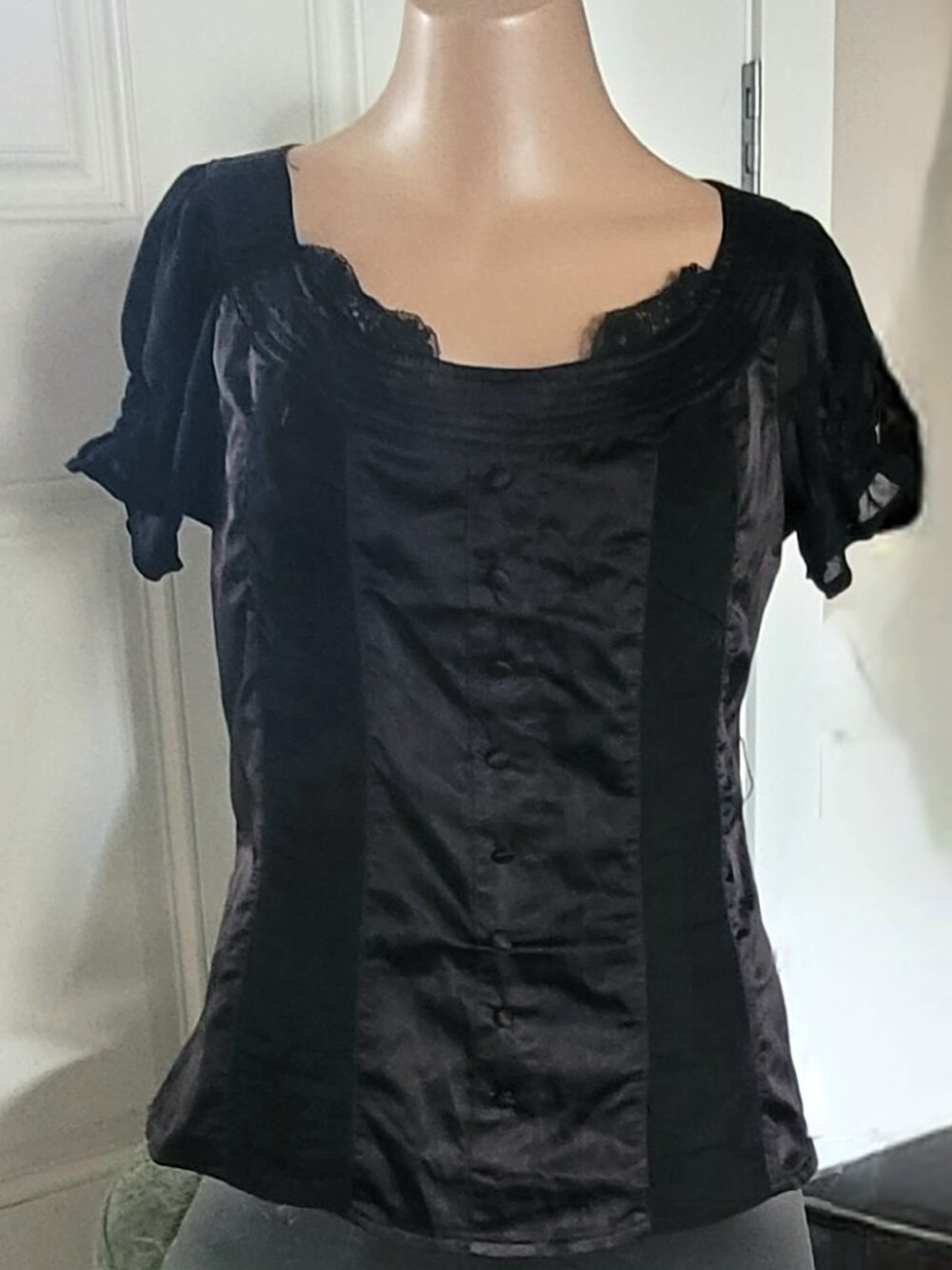 Dark coquette top - Picture 6 of 9